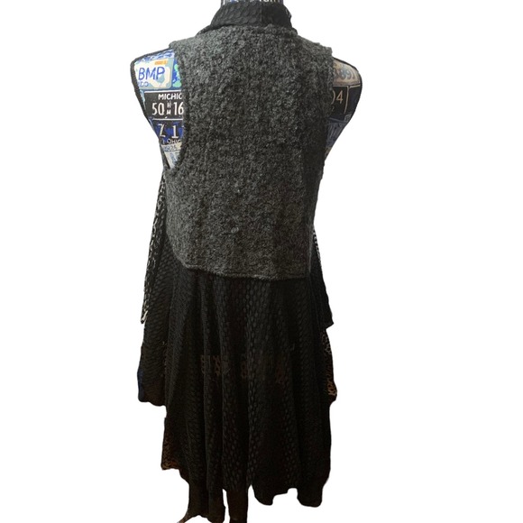 A'reve Black Gray Open Cardigan Jacket Top Layering Piece sz small - Picture 2 of 13